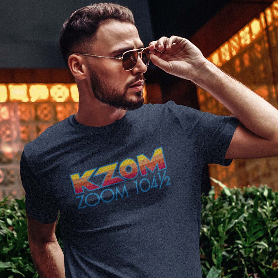 KZOM Zoom 104 Texas Radio Unisex Retro T-shirt