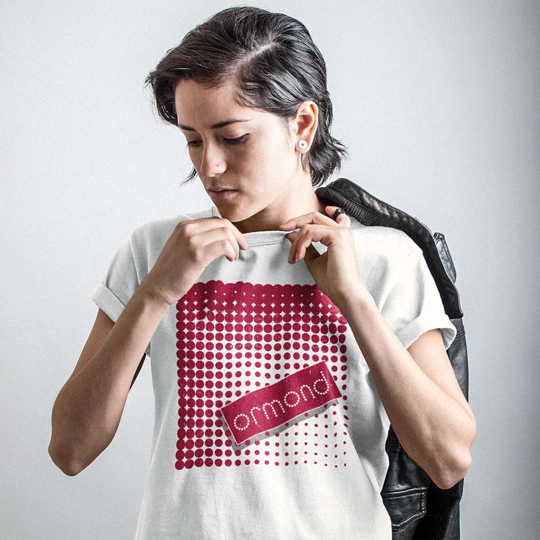 Ormond Shops Unisex Retro T-shirt
