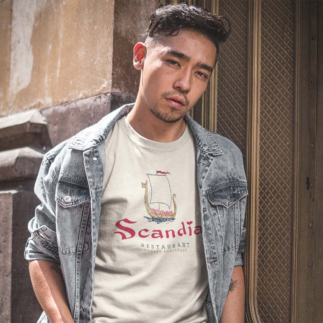 Skandia Restaurant Hollywood Unisex Retro T-shirt