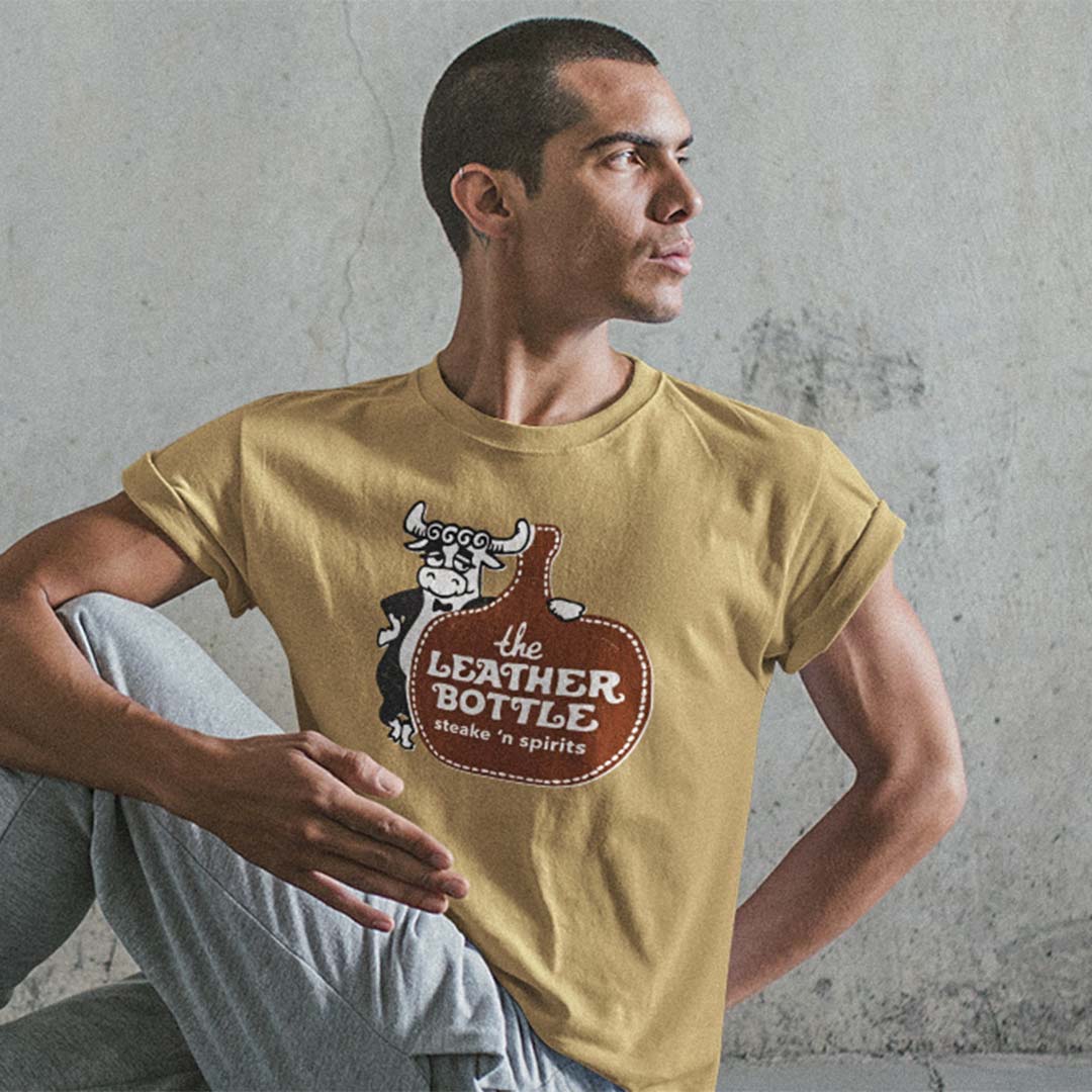 The Leather Bottle Steake ’n Spirits Unisex Retro T-shirt
