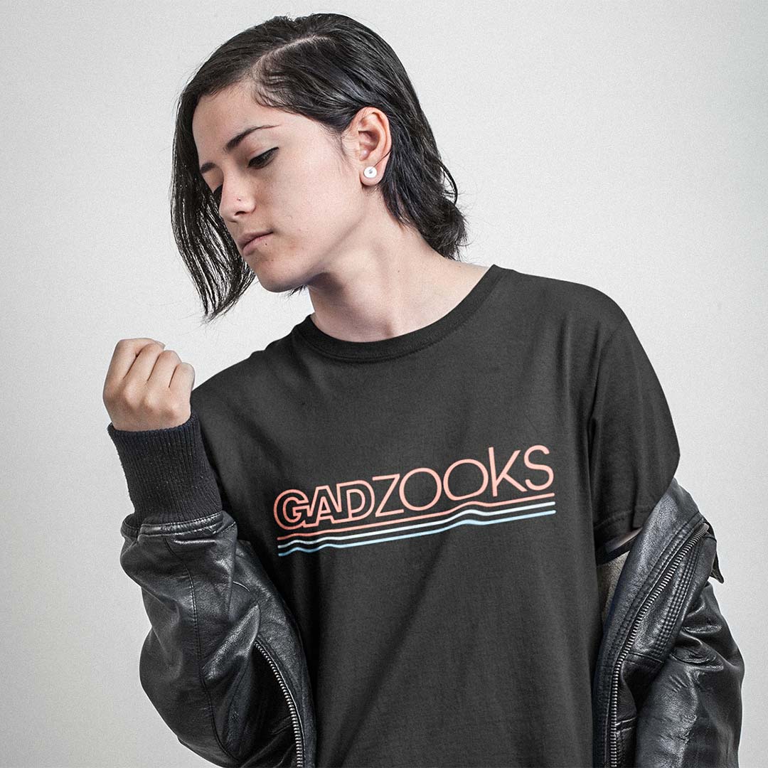 GADzooks Unisex Retro T-shirt