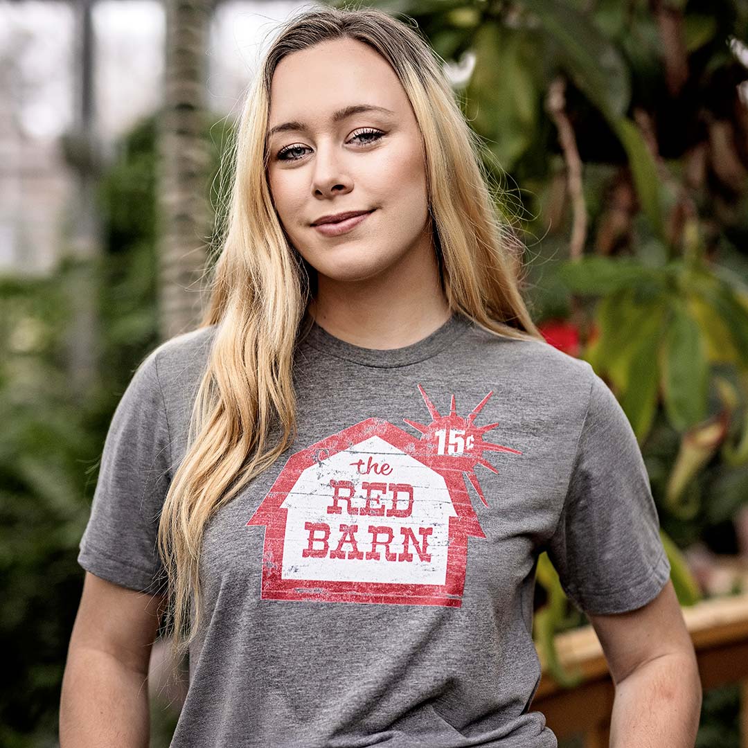 punktum Peer kimplante Red Barn Restaurant Unisex Retro T-shirt – Bygone Brand