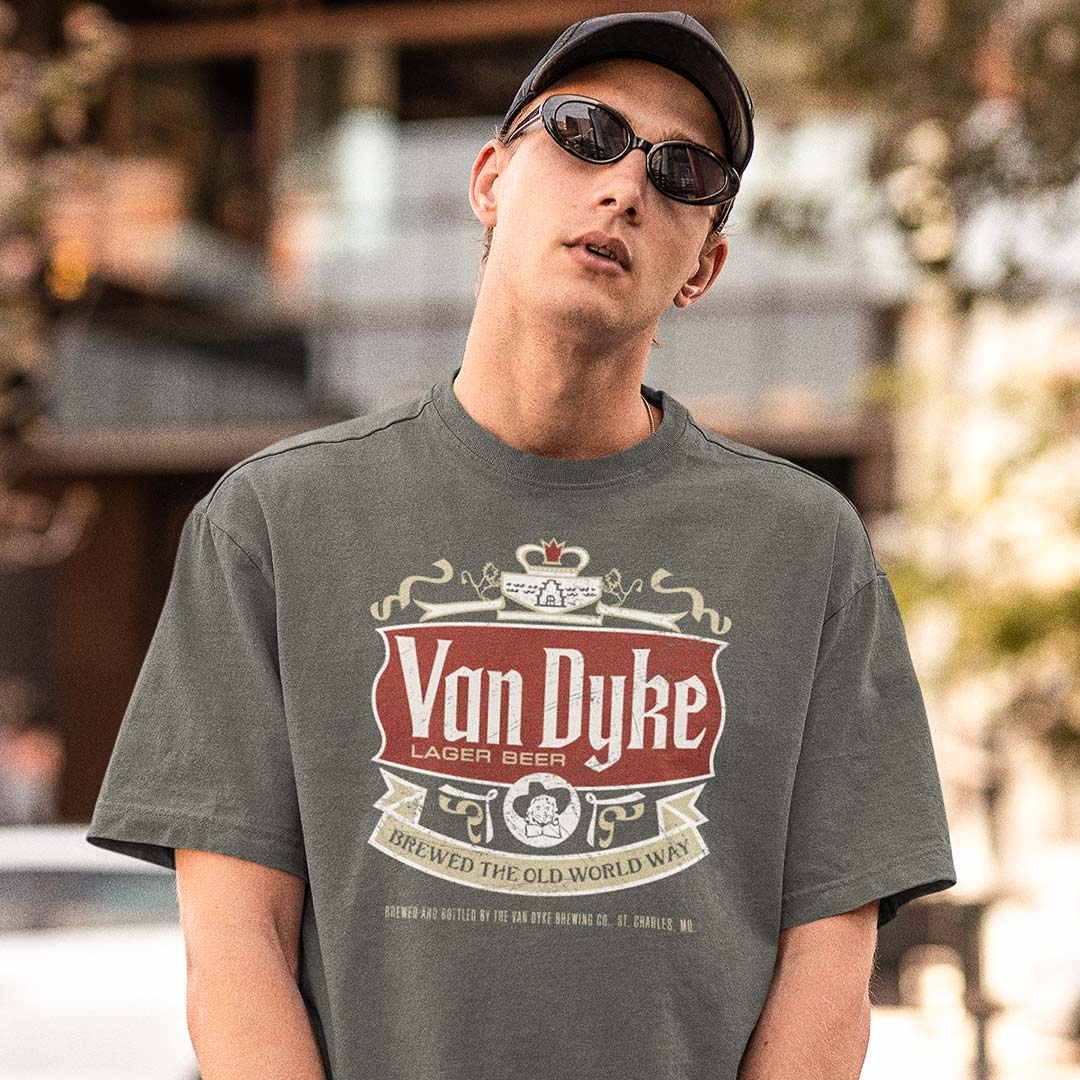 Van Dyke Beer St. Charles Unisex Retro T-shirt